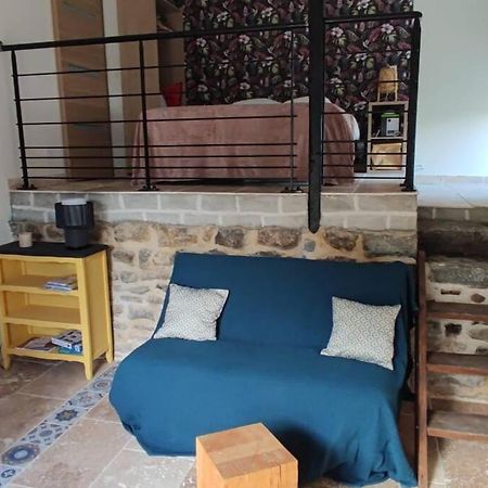 Gite Dans Ancien Moulin Sainte-Helene  Екстериор снимка