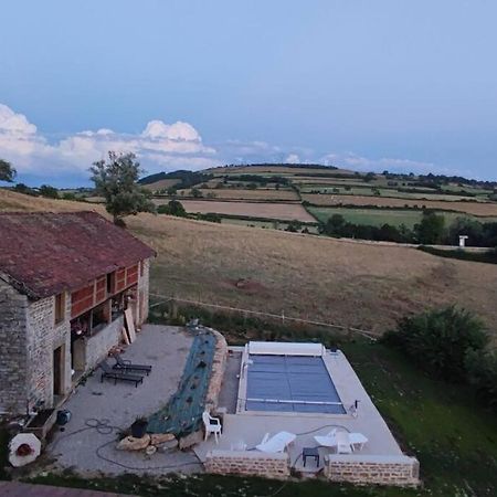 Gite Dans Ancien Moulin Sainte-Helene  Екстериор снимка