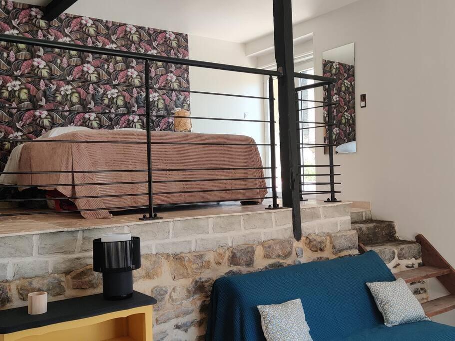 Gite Dans Ancien Moulin Sainte-Helene  Екстериор снимка